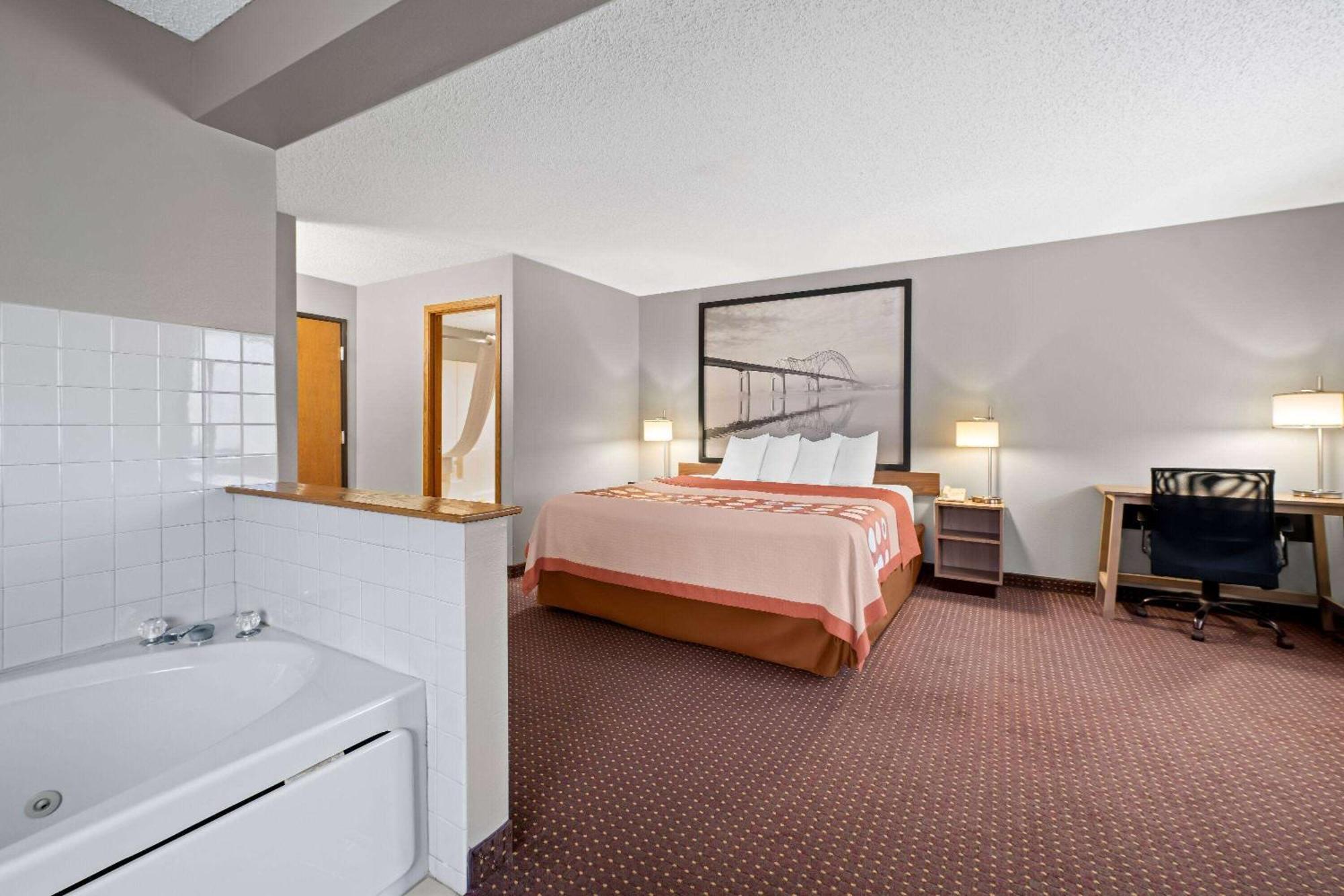 Super 8 By Wyndham Waverly Kültér fotó
